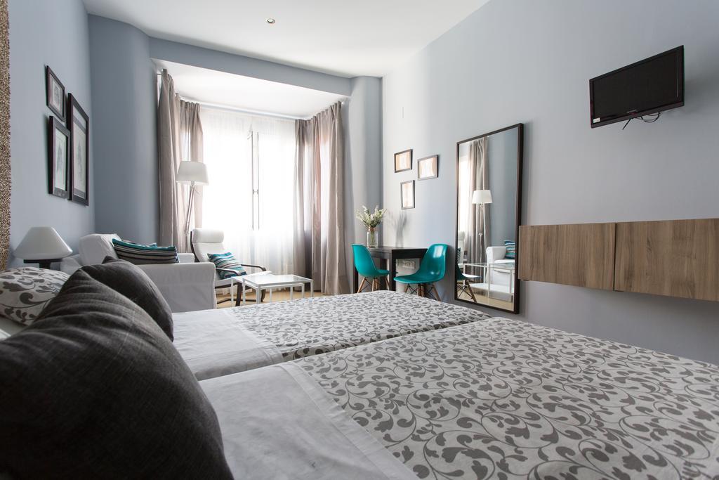 Apartamentos Edificio Constitucion Sewilla Zewnętrze zdjęcie