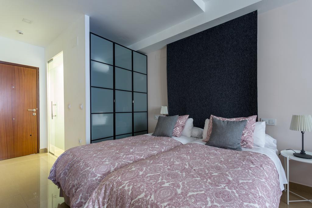 Apartamentos Edificio Constitucion Sewilla Zewnętrze zdjęcie