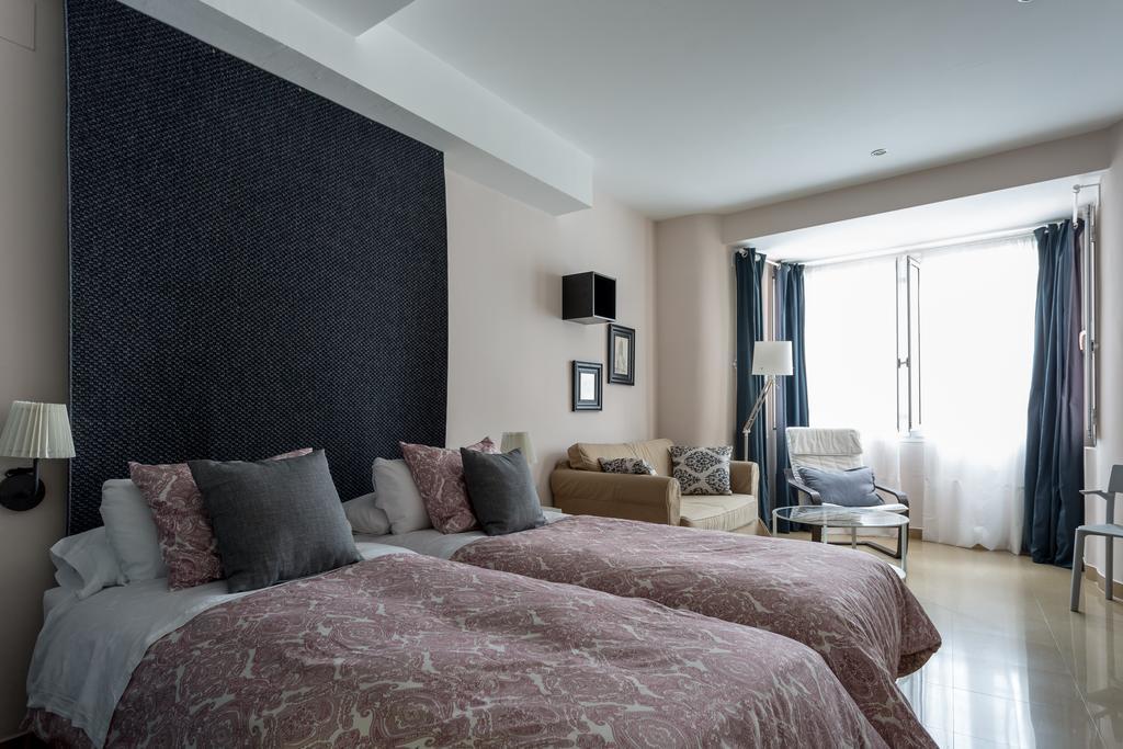 Apartamentos Edificio Constitucion Sewilla Zewnętrze zdjęcie